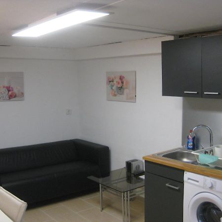 Main-Kinzig Gaestewohnung Hasselroth Bagian luar foto